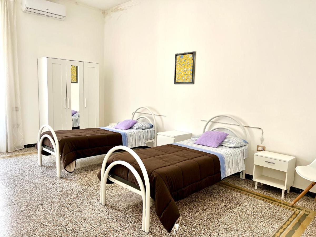 Casa Vacanze Sunshine Salerno Exterior foto