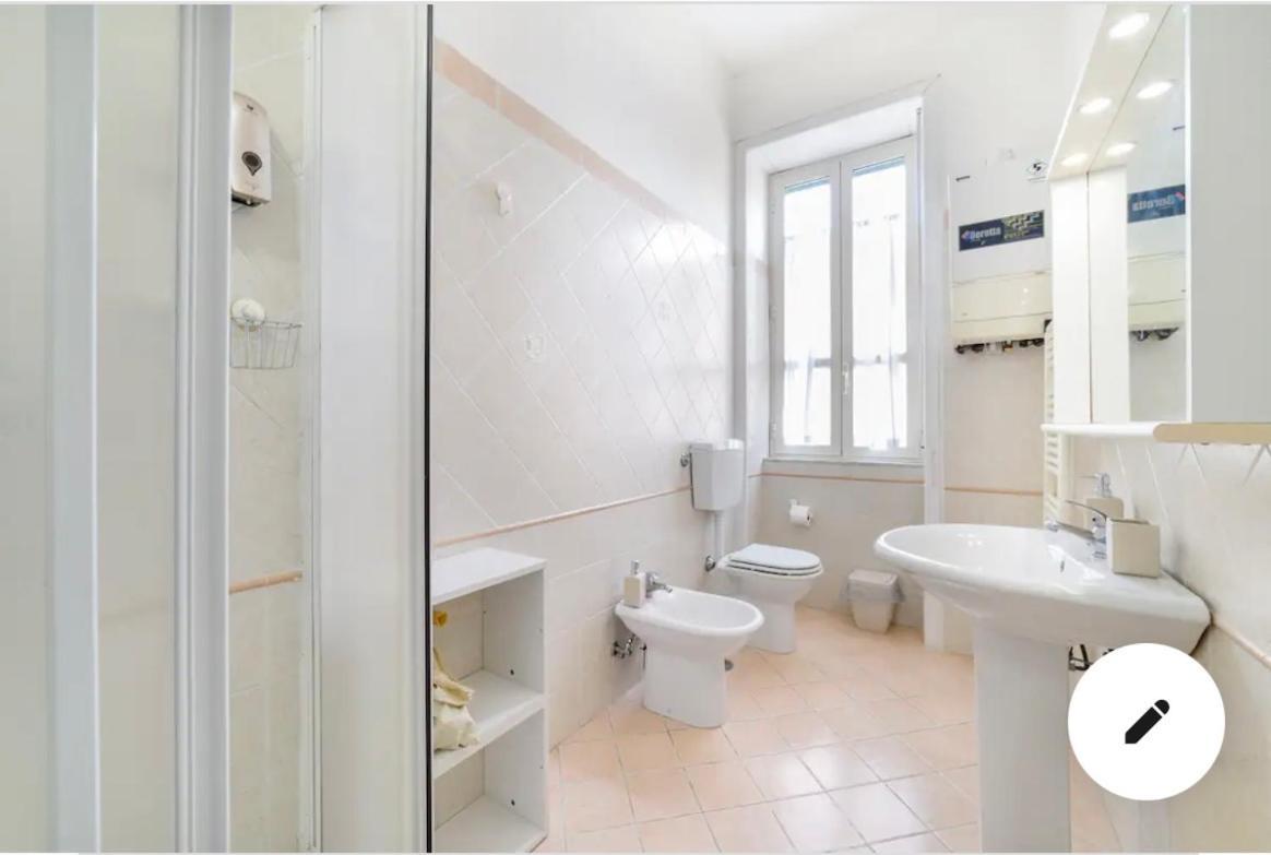 Casa Vacanze Sunshine Salerno Exterior foto